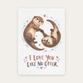 Postkarte „I love you like no otter“ mit zwei Ottern im Aquarell-Look auf weißem Karton